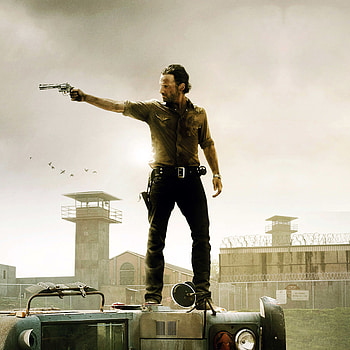 The Walking Dead Rick Grimes Shooting iPad .jpg 2,048Ã2,048 pixels HD phone wallpaper
